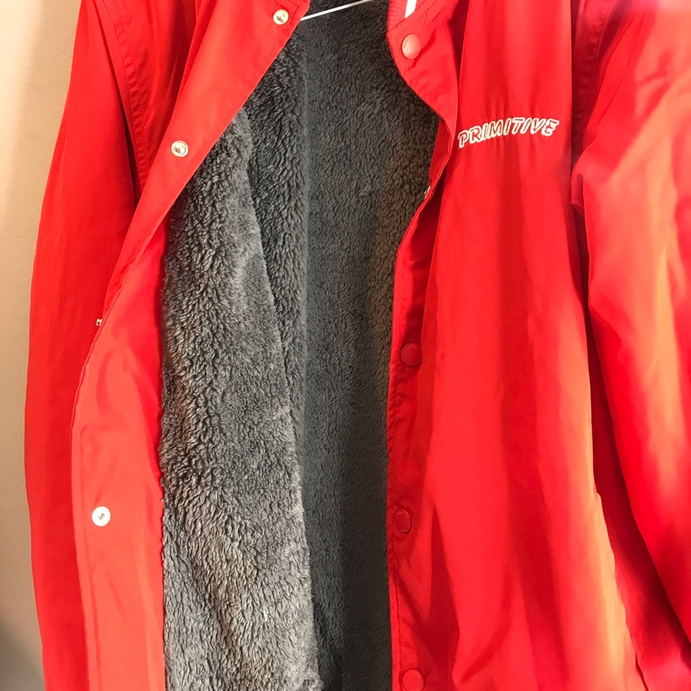 Red jacket - Picture 6 of 6